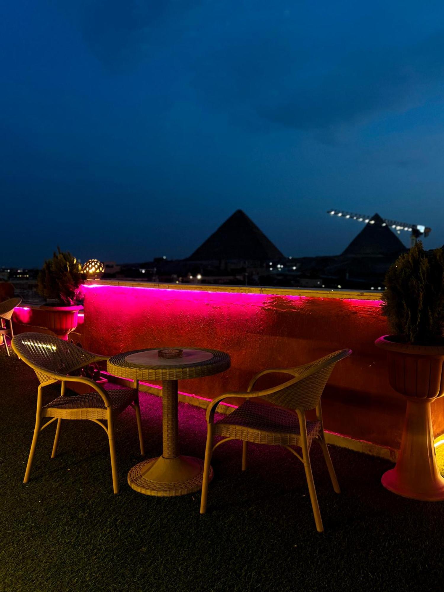 Grand Pyramids In Hotel Gíza Kültér fotó