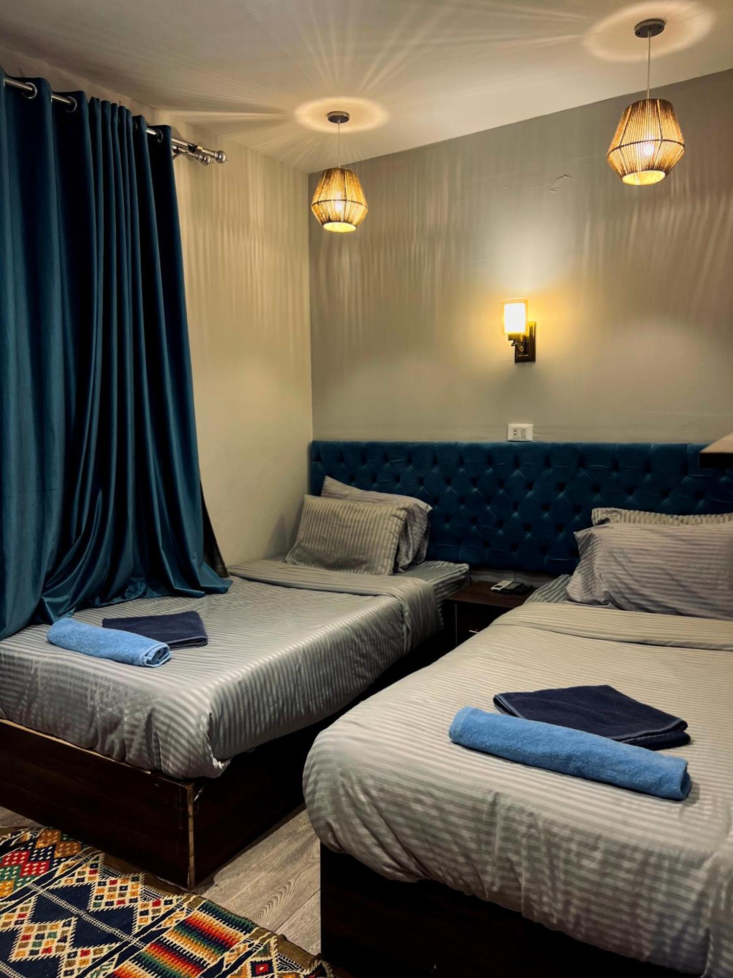 Grand Pyramids In Hotel Gíza Kültér fotó